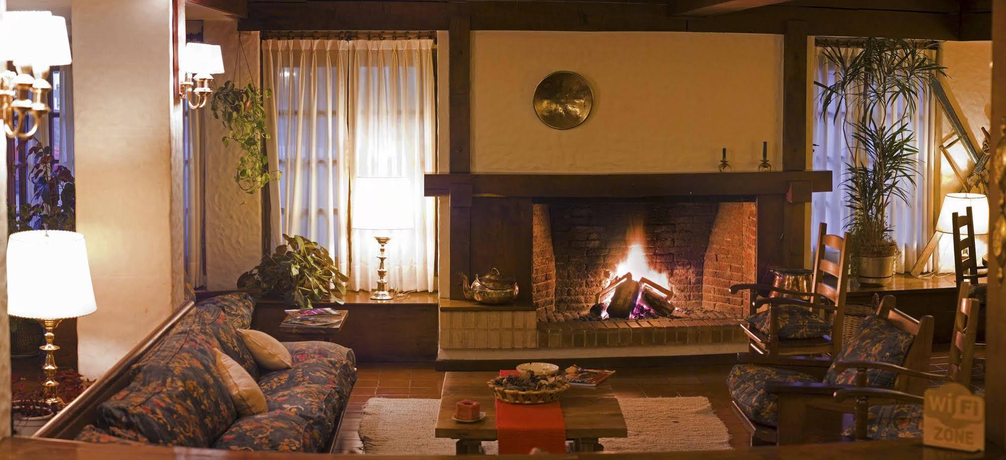 Del Viejo Esquiador Hotel San Martín de los Andes Екстериор снимка