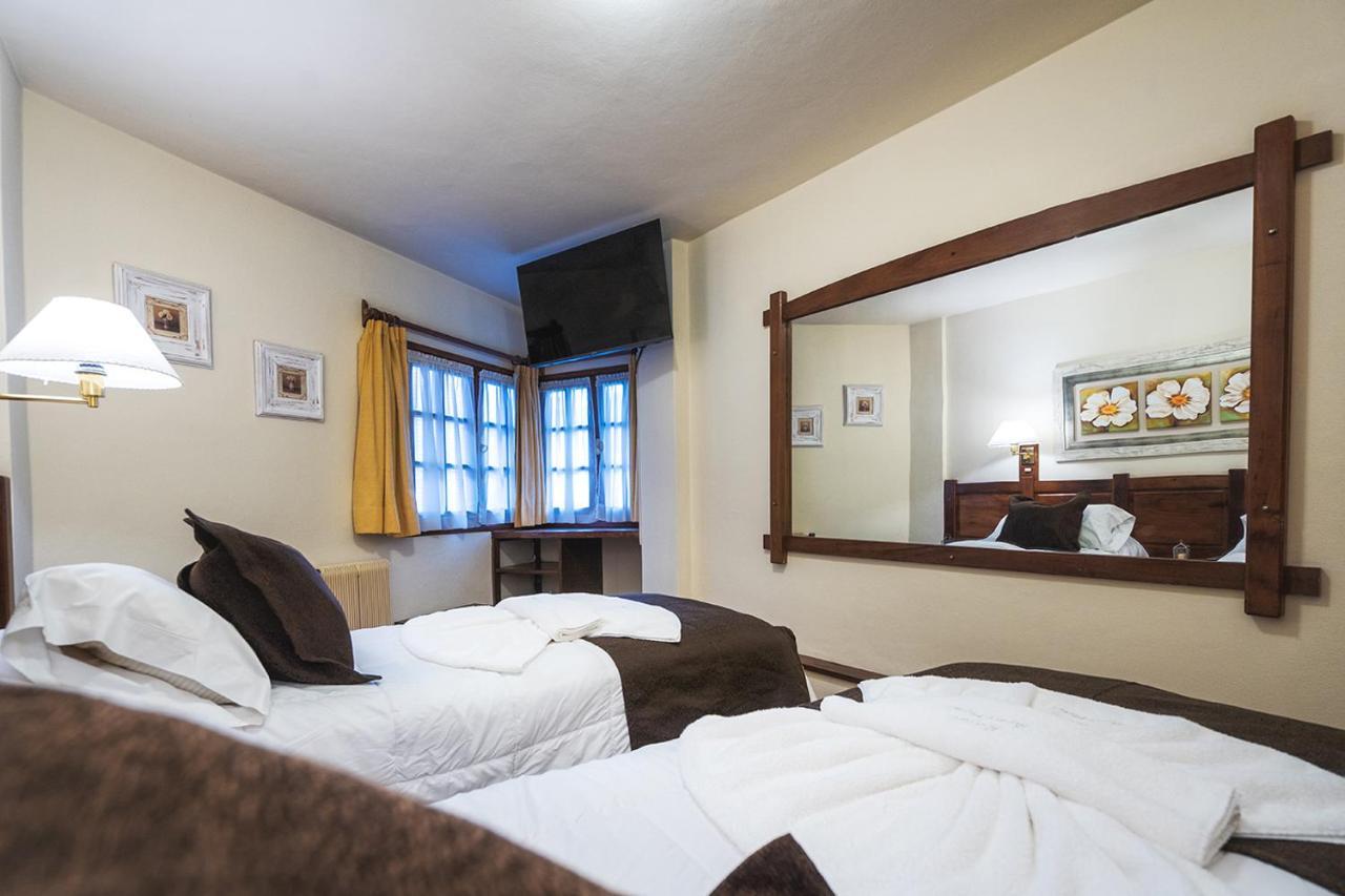 Del Viejo Esquiador Hotel San Martín de los Andes Екстериор снимка
