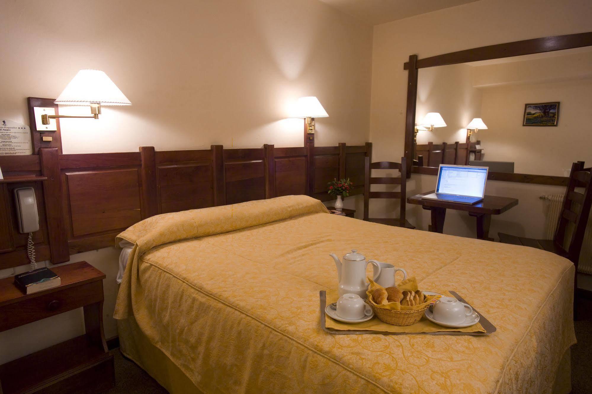 Del Viejo Esquiador Hotel San Martín de los Andes Екстериор снимка