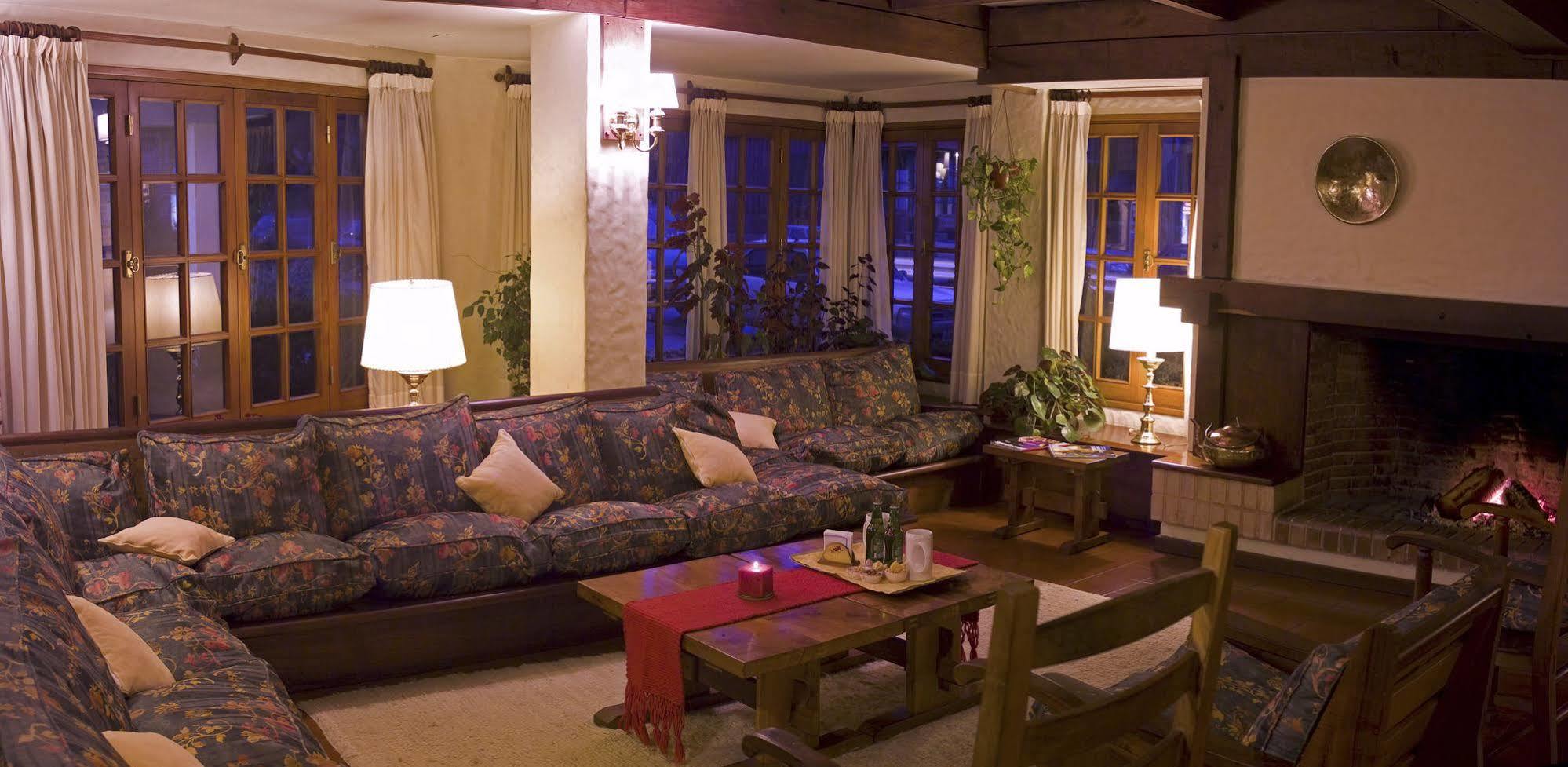 Del Viejo Esquiador Hotel San Martín de los Andes Екстериор снимка